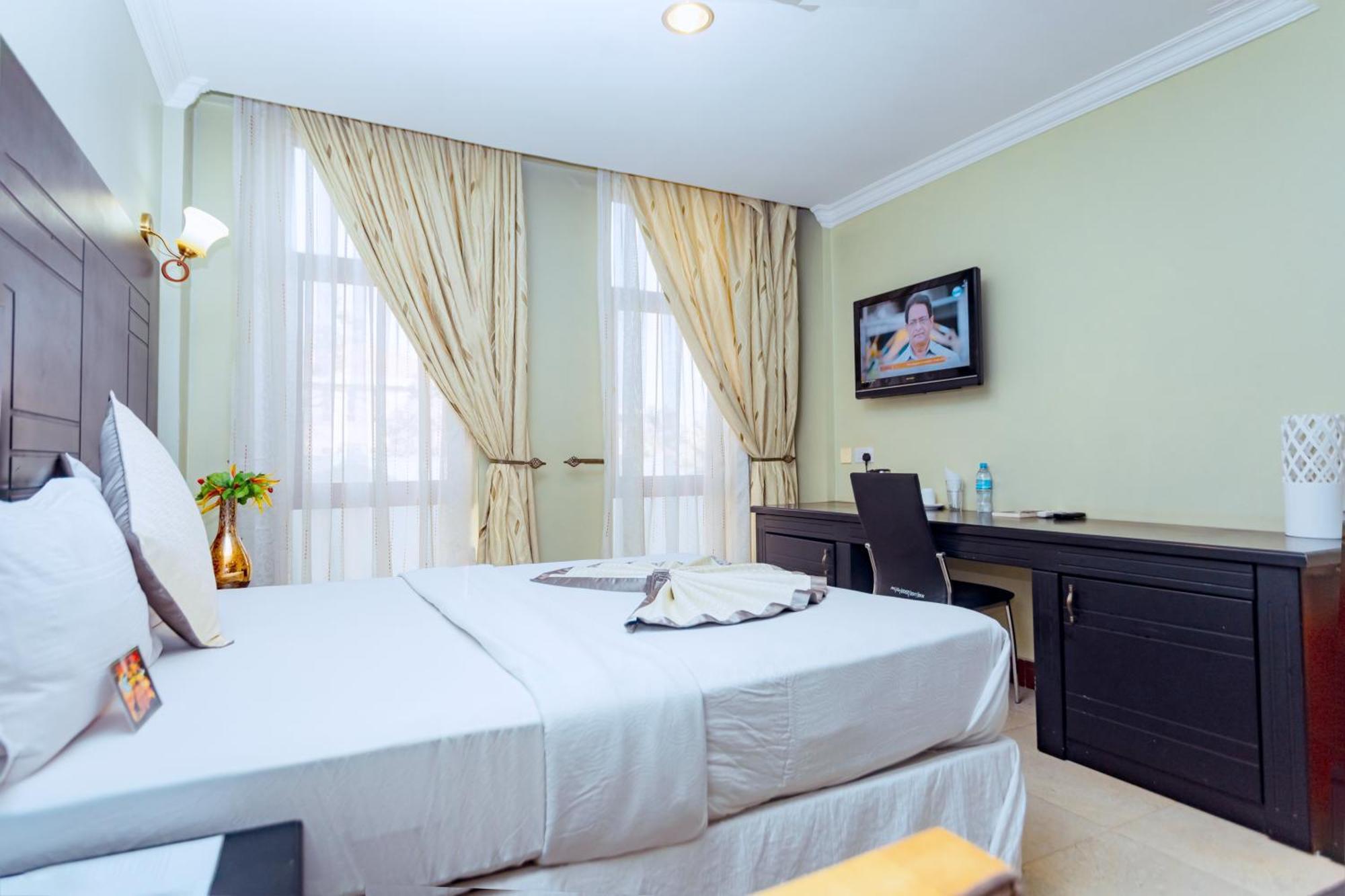 Panone Hotels - King'Ori Kilimanjaro Airport Moshi Exteriör bild